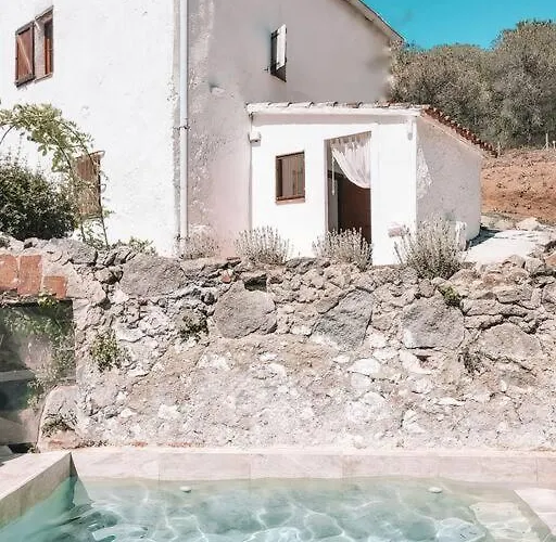 Casa Om * Dosrius