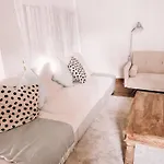 Casa Om Chalet Dosrius