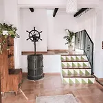 Casa Om Chalet Dosrius