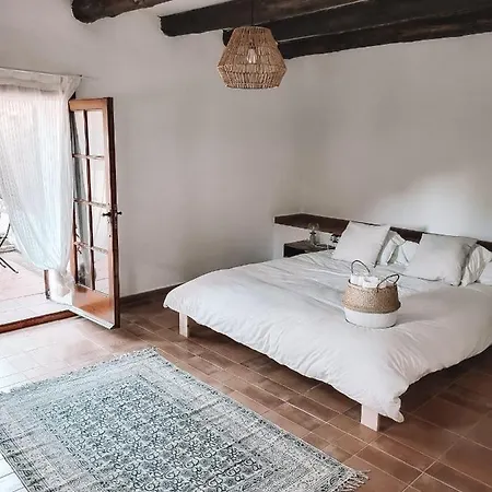 Casa Om * Dosríus