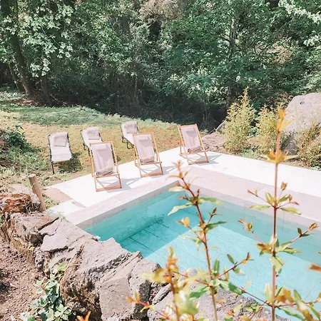 Casa Om Chalet